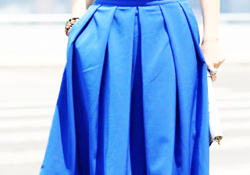 长款蓝色半身裙