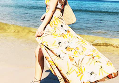 沙滩裙搭配风衣